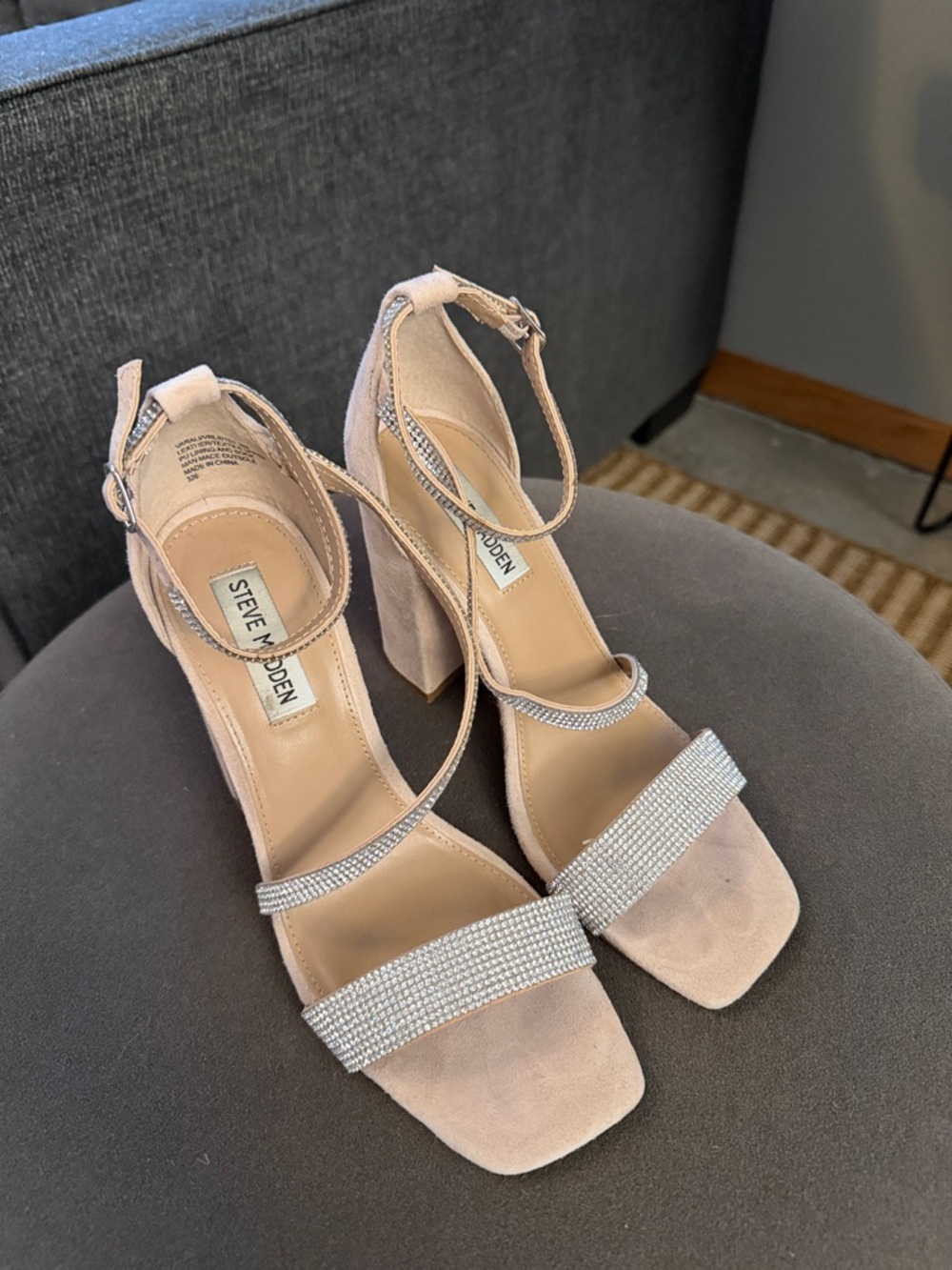 Steve Madden Varali Rhinestone Strap Nude Sandals Womens 8 Wedding Prom Formal